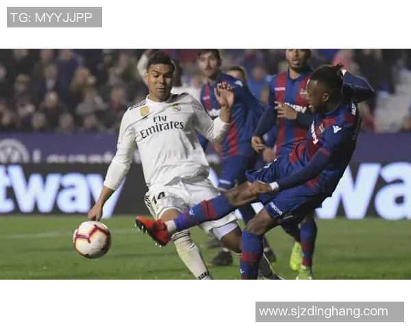 西甲激战国米与波尔图战成平局补时进球引发争议判罚全场沸腾