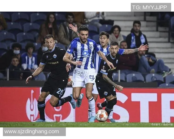 欧联杯波尔图大胜里昂6比2补时进球点燃全场激情