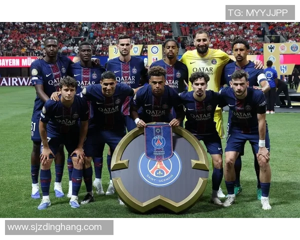 中超热战巴黎圣日耳曼以4比3逆转皇马引发转会风波全场沸腾